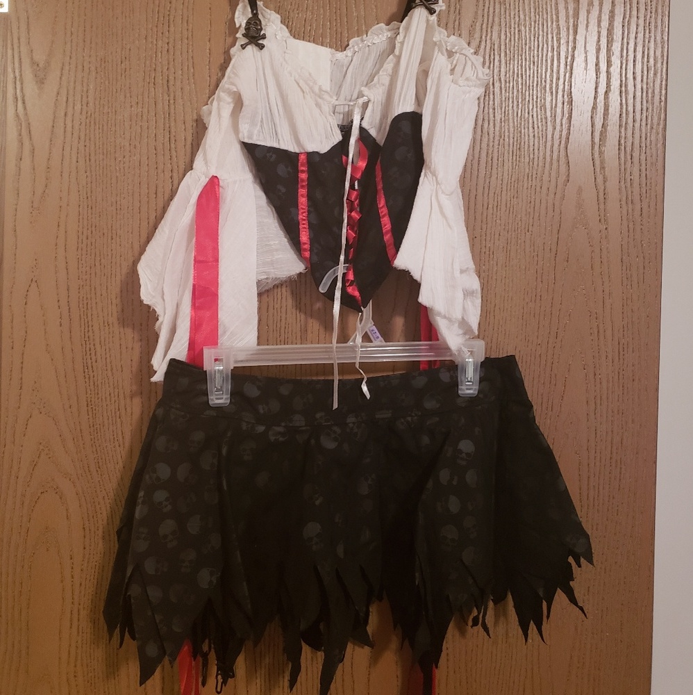 Sexy Skull Pirate Costume